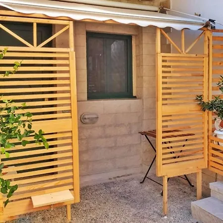 Ingrosso House Mini Loft レッチェ